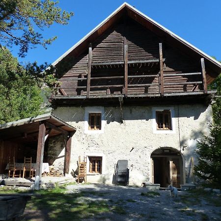Maison Carail Nevache 14 Personnes Buitenkant foto
