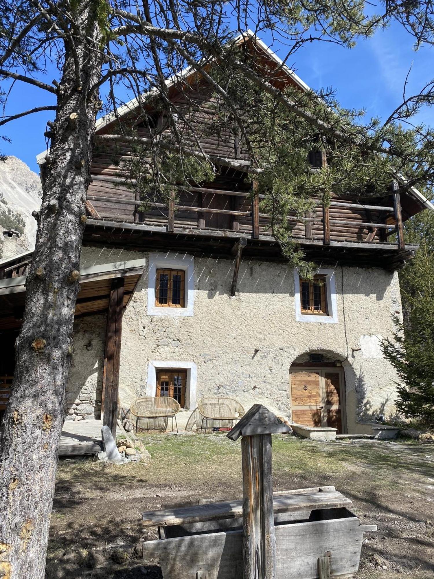 Maison Carail Nevache 14 Personnes Buitenkant foto
